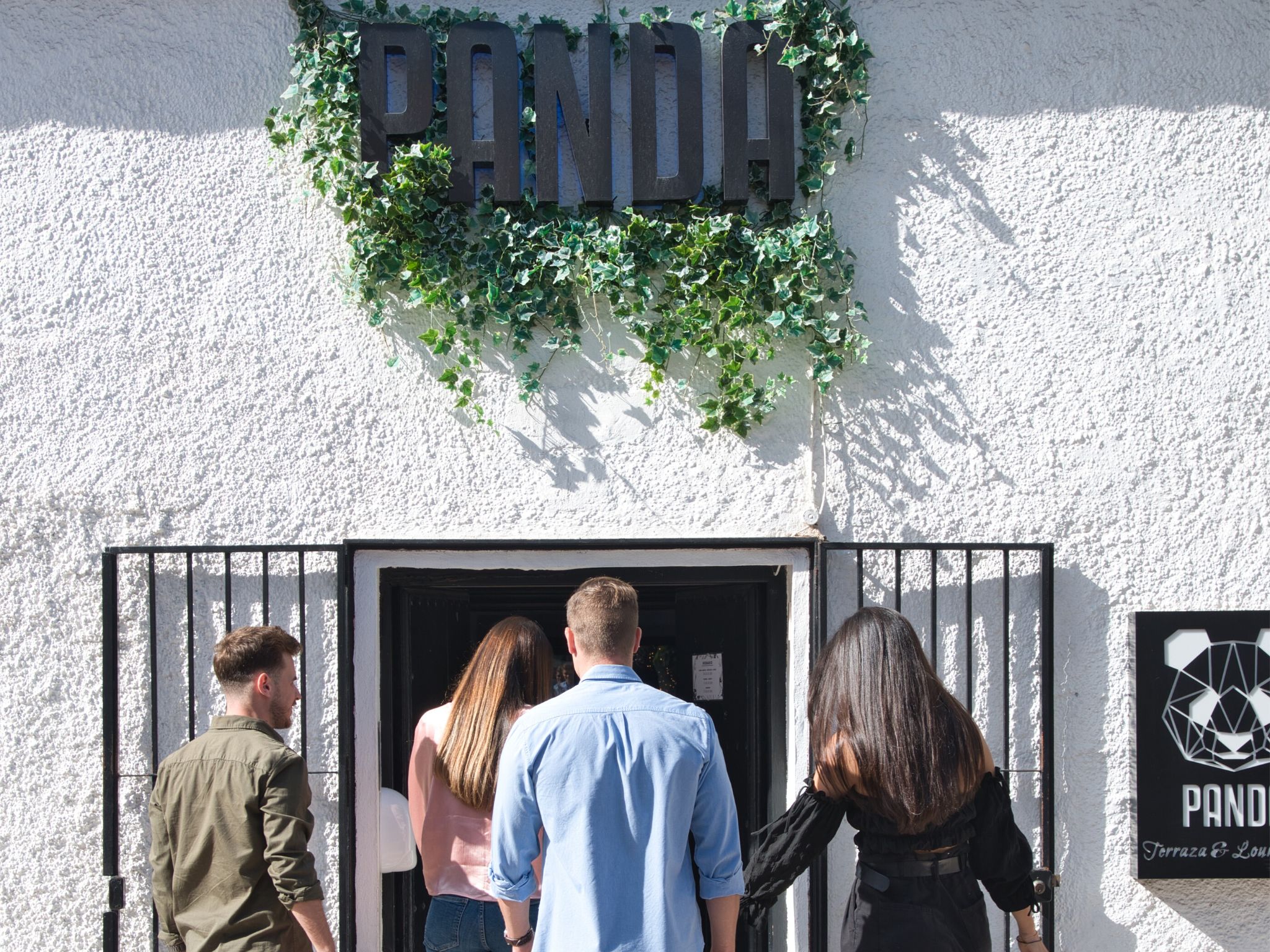 entrada_panda_bar